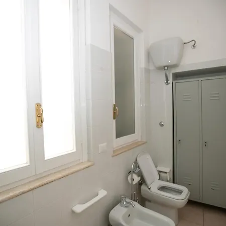 Casa In Centro * אסקולי פיצ'נו