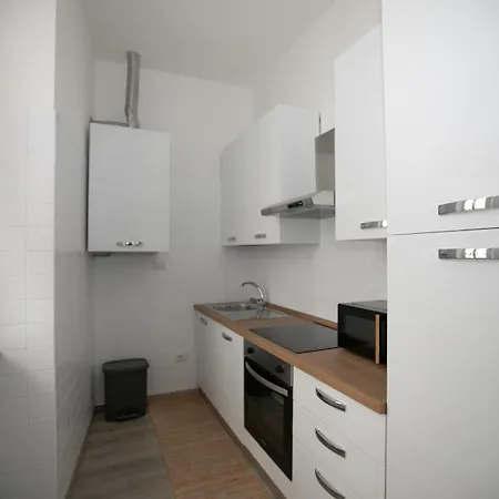 Casa In Centro * אסקולי פיצ'נו